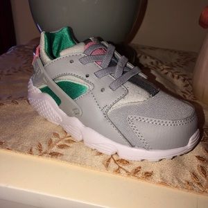 Girls Huaraches 9C